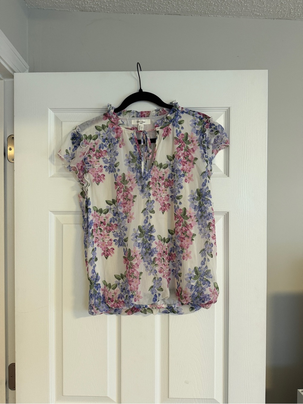 Floral Ruffle Sleeve Women’s Top - Pink & Lavender
